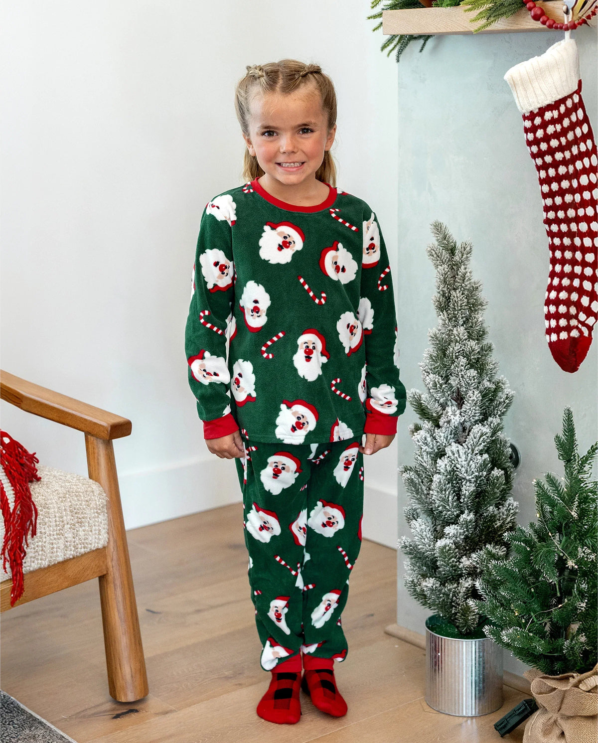 PatPat Matching Family Christmas Pajamas Santa Claus Print Fleece Green