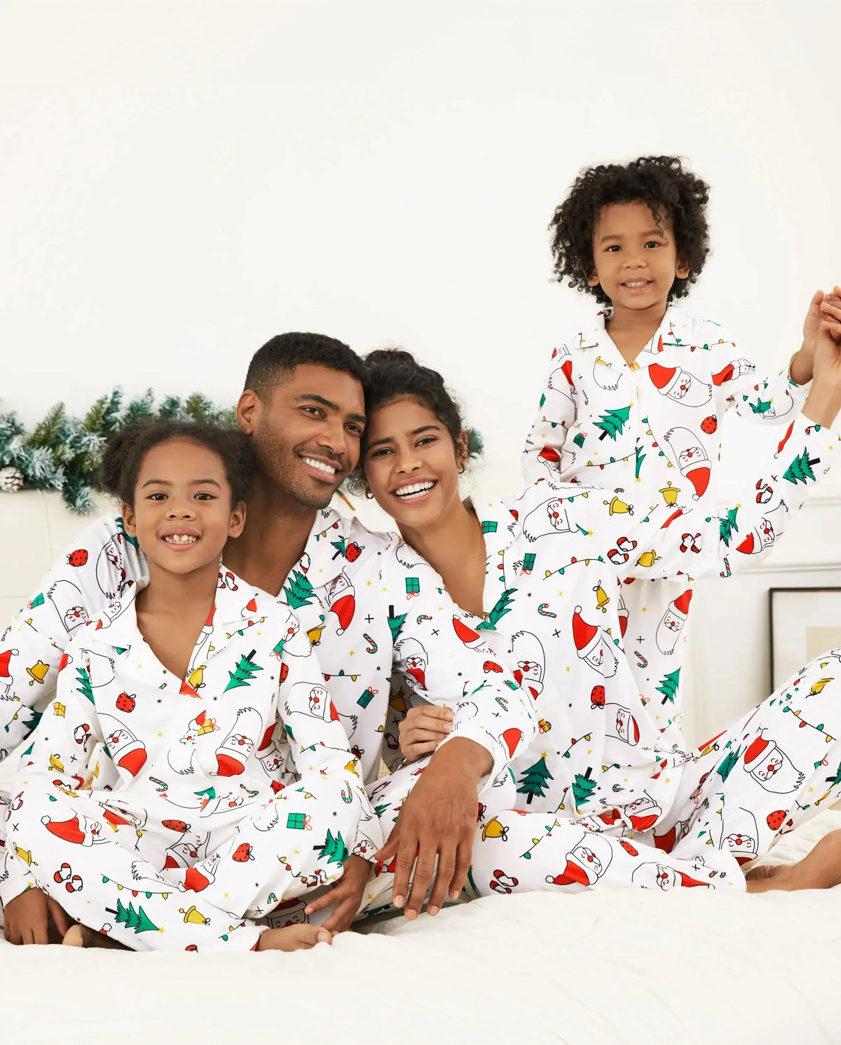 PatPat Matching Family Christmas Pajamas Christmas Tree & Santa Print White