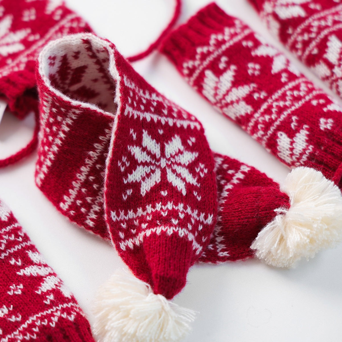 Christmas Dog Cat Scarf Hat Socks 3pcs Set